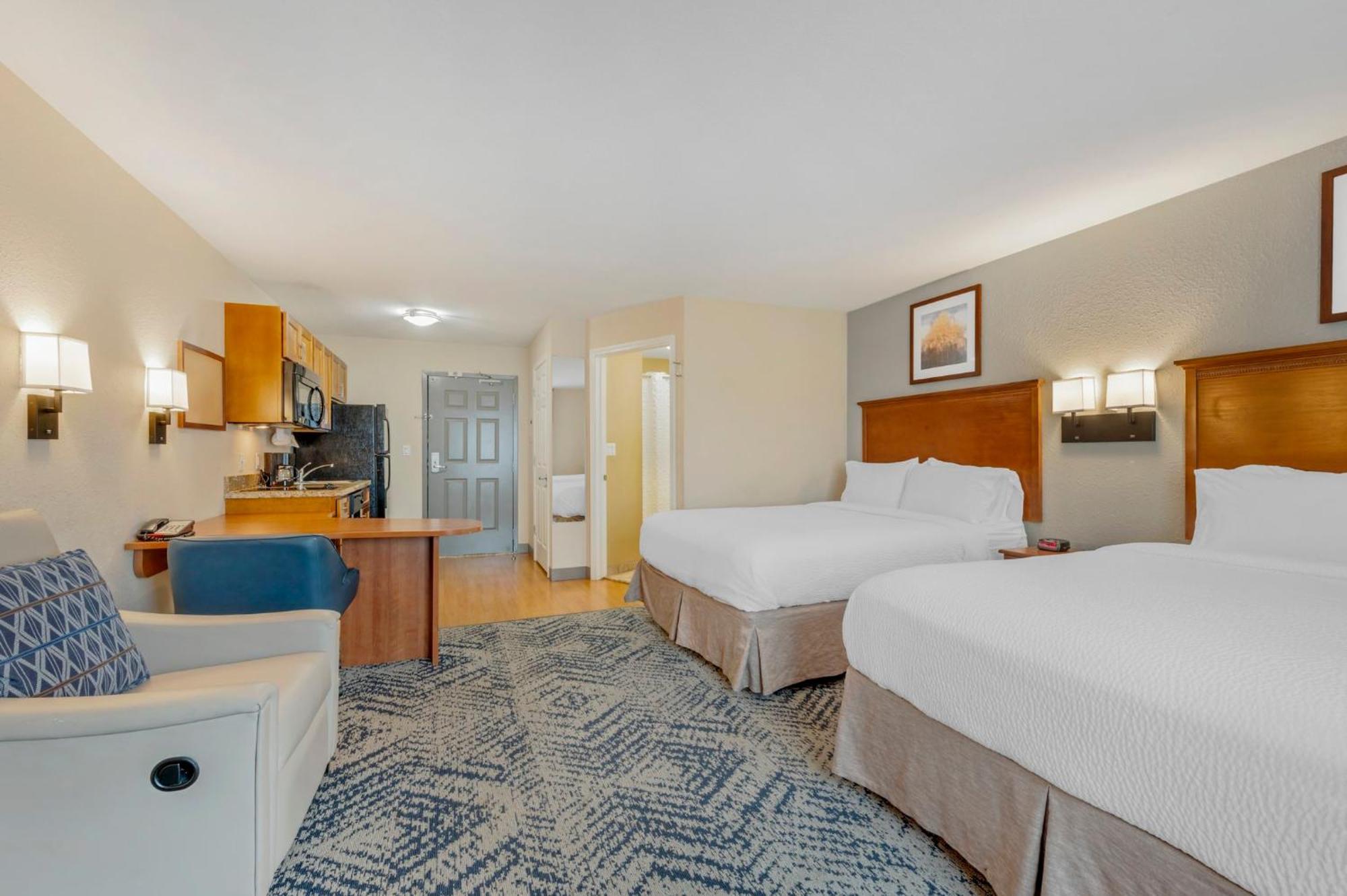 Candlewood Suites Indianapolis East By Ihg Exterior foto
