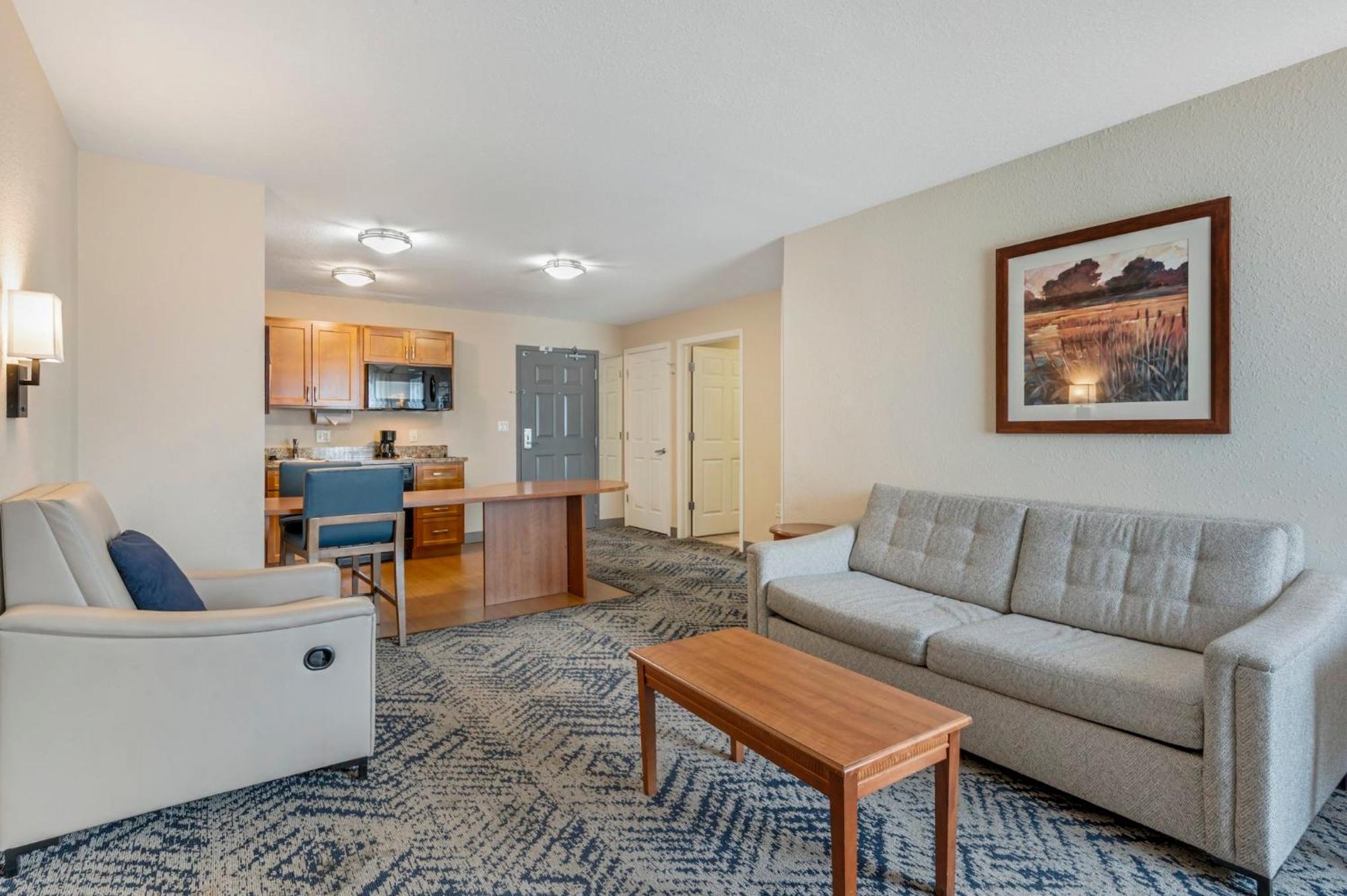 Candlewood Suites Indianapolis East By Ihg Exterior foto